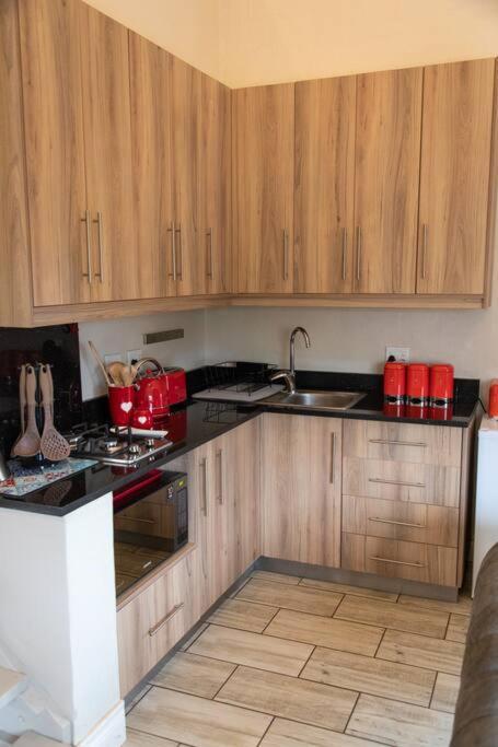 Wildheart Safari - Zesty Zebra Apartman Hoedspruit Kültér fotó